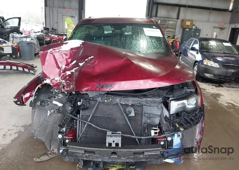 2017 Jeep Grand Cherokee Altitude 4X4 из США, поврежденный, VIN 1C4RJFAG8HC721759